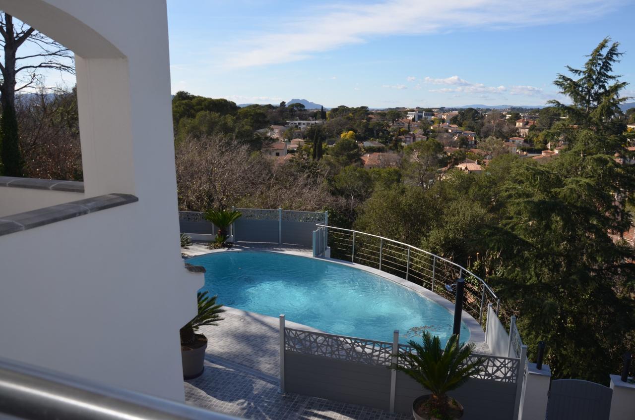 Belle Maison Avec Piscine Dans Les Hauteurs A Saint Raphael Zewnętrze zdjęcie